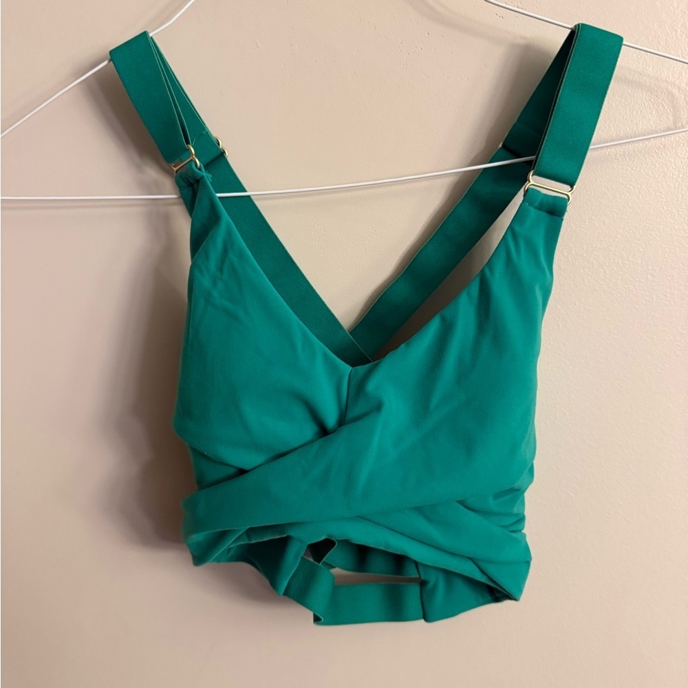 Buffbunny Collection Wrap Sports Bra – Size Small